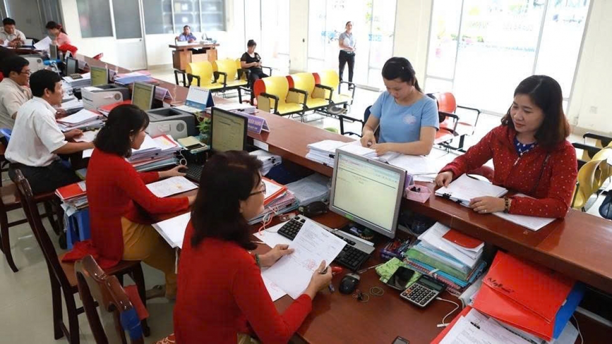 Các đơn vị KBNN phối hợp chặt chẽ với các đơn vị có liên quan, phục vụ tốt khách hàng giao dịch dịp cao điểm cuối năm (ảnh KBNN)