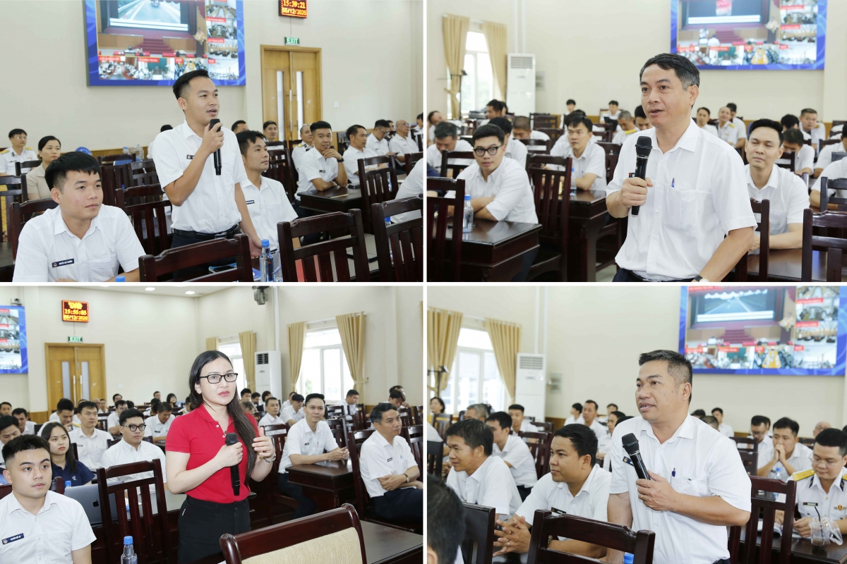 Cán bộ, người lao động Binh đoàn 20 tham gia xử lý các tình huống giao thông đường bộ