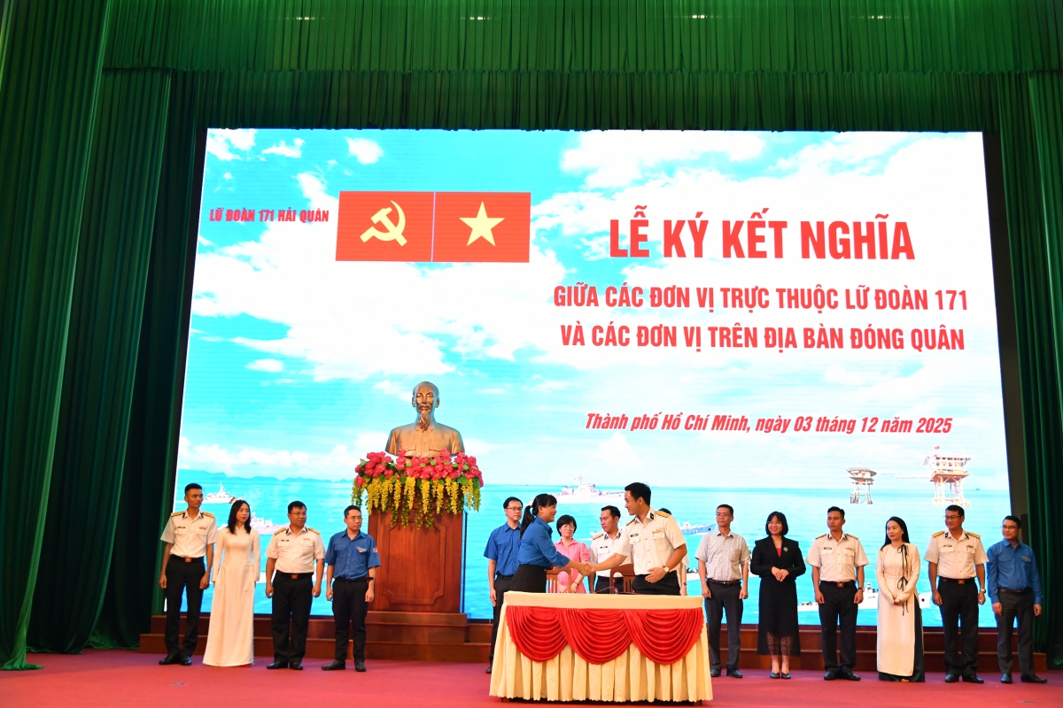 Các đơn vị tổ chức lễ ký kết.