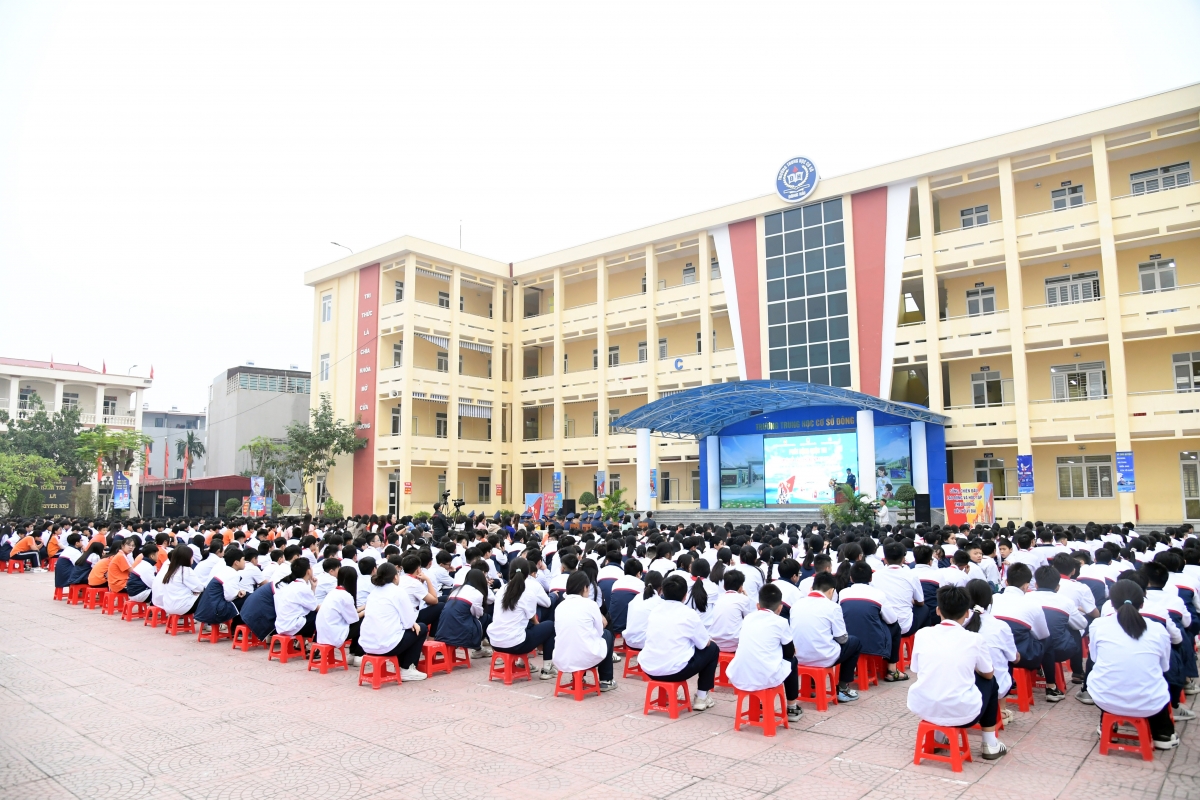 Cuộc thi Em yêu biên đảo quê hương trên khắp mọi miền Tổ quốc