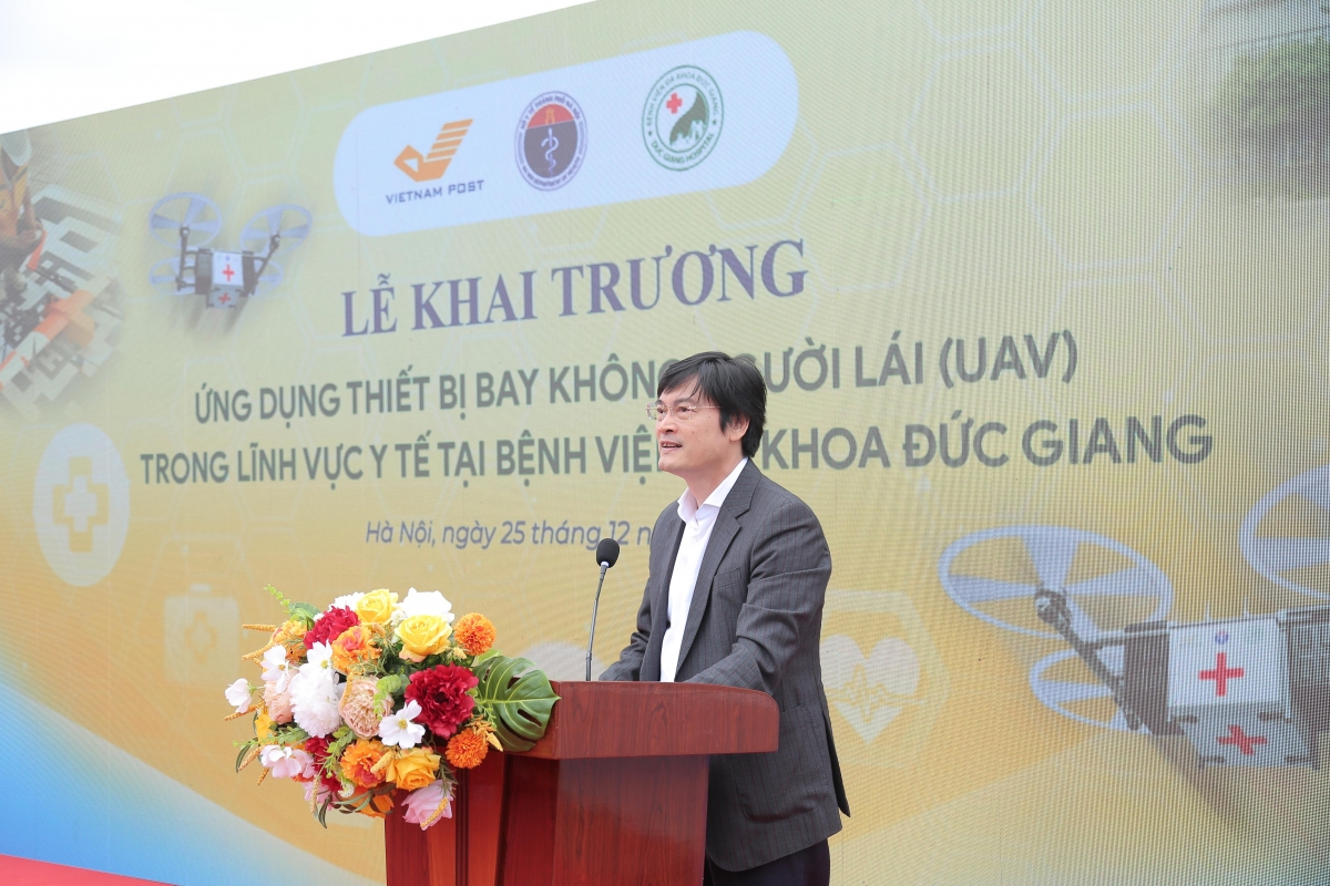 TS.BS Nguyễn Trọng Diện, Giám đốc Sở Y tế Hà Nội phát biểu tại buổi lễ