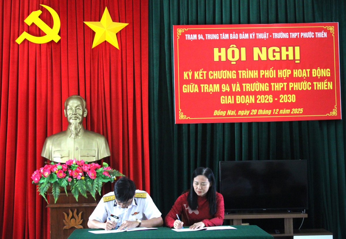Trạm 94 và Trường THPT Phước Thiền ký kết chương trình hoạt động