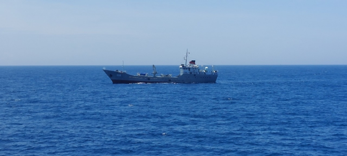Tàu 609 thực hiện bảo vệ chủ quyền và hoạt động kinh tế trên thềm lục địa phía Nam