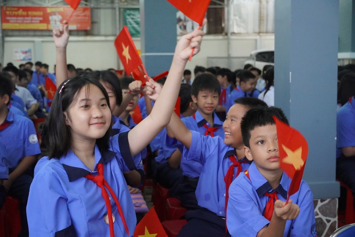 Học sinh cấp THCS tại TP.HCM (Ảnh: Vũ Hường)