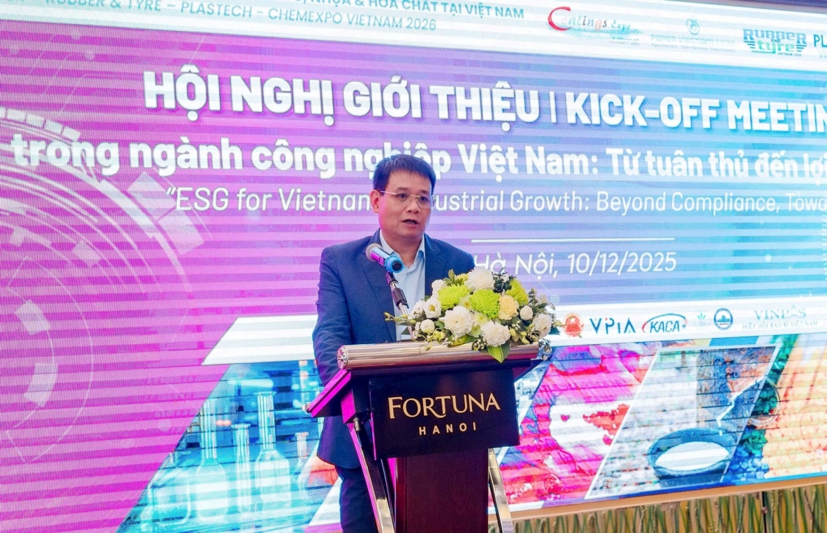 Ông Phùng Mạnh Ngọc - Cục trưởng Cục Hóa chất, Bộ Công Thương phát biểu tại hội nghị