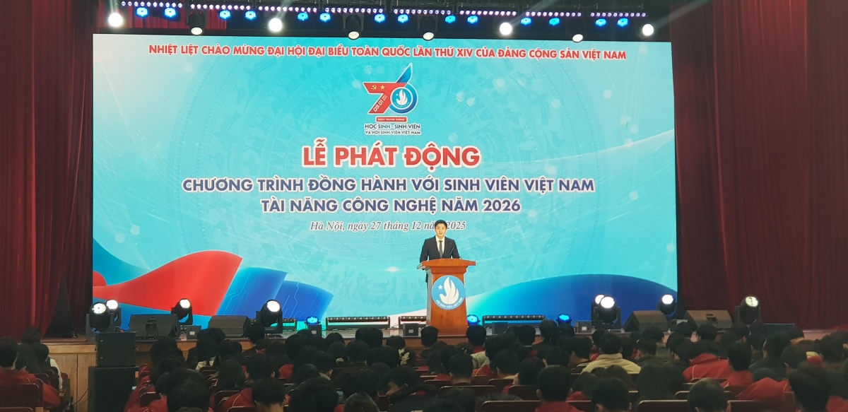 Phó Chủ tịch Thường trực Trung ương Hội Sinh viên Việt Nam Lâm Tùng phát biểu