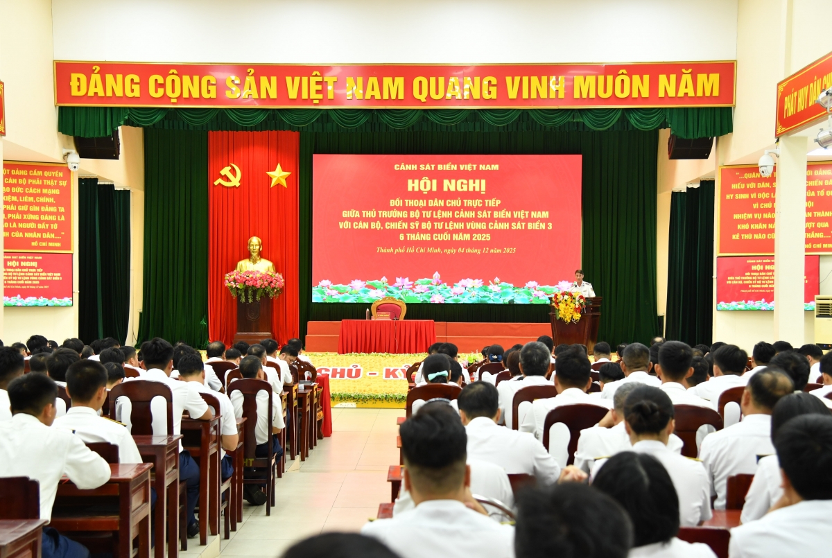 Hội nghị Đối thoại dân chủ trực tiếp Vùng Cảnh sát biển 3