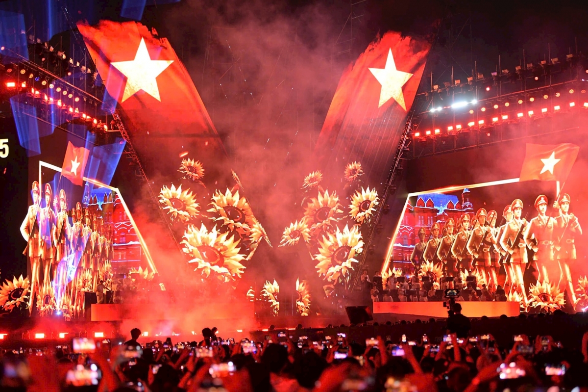 Chương trình nghệ thuật chính luận “Tổ quốc trong tim” nằm trong danh sách đề cử các sự kiện tiêu biểu