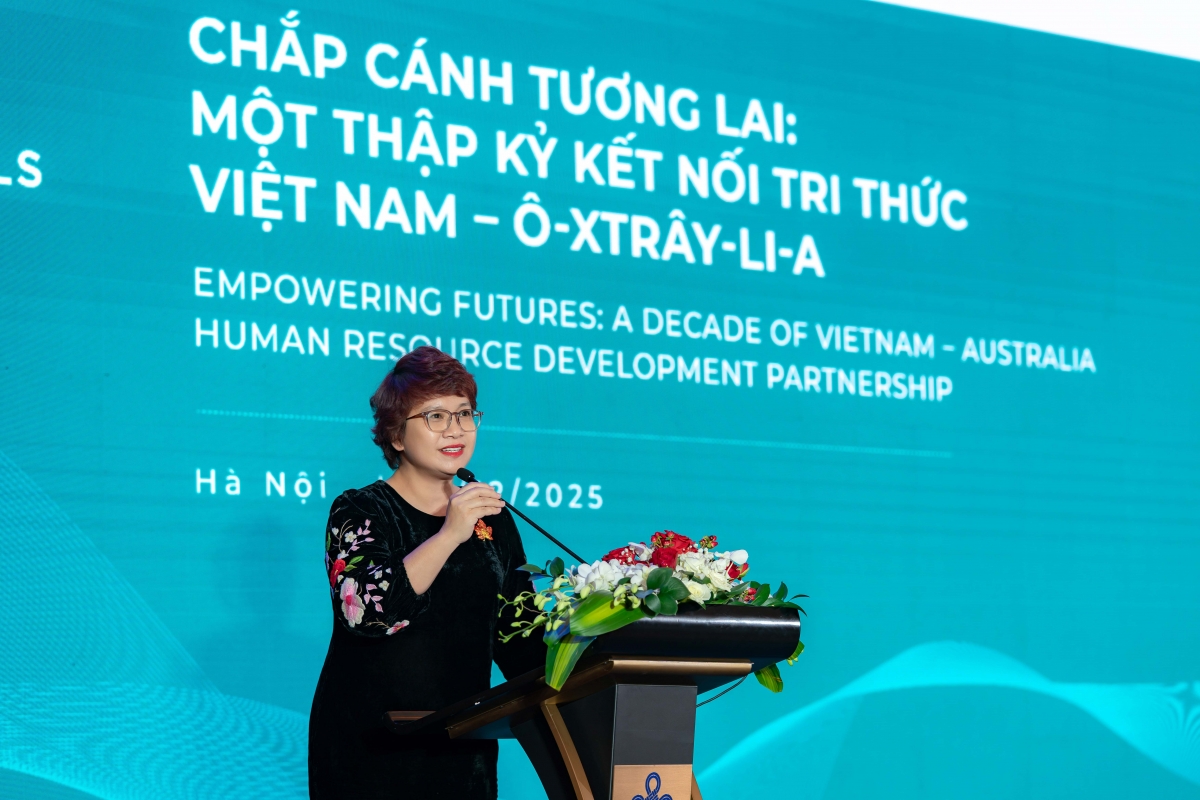 PGS.TS Nguyễn Thu Thủy, Cục trưởng Cục Hợp tác quốc tế, Bộ Giáo dục và Đào tạo phát biểu khai mạc hội thảo. Ảnh: ĐSQ Australia