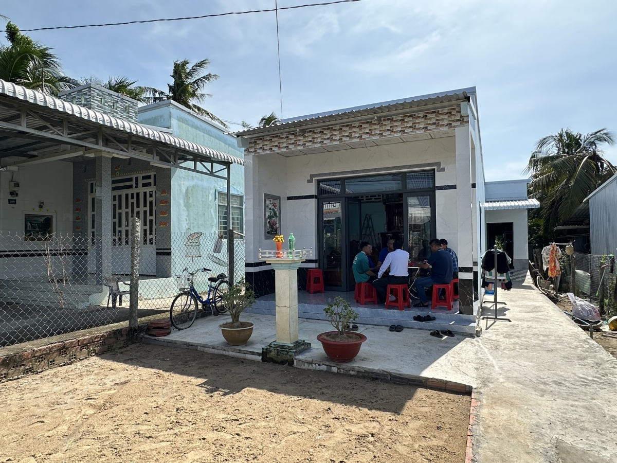 Tổ xe từ thiện ở Cần Thơ, chở bệnh miễn phí và xây nhà cho tài xế khó khăn