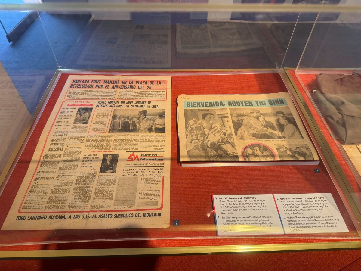 Nhiều hiện vật, tư liệu tiêu biểu được trưng bày tại triển lãm