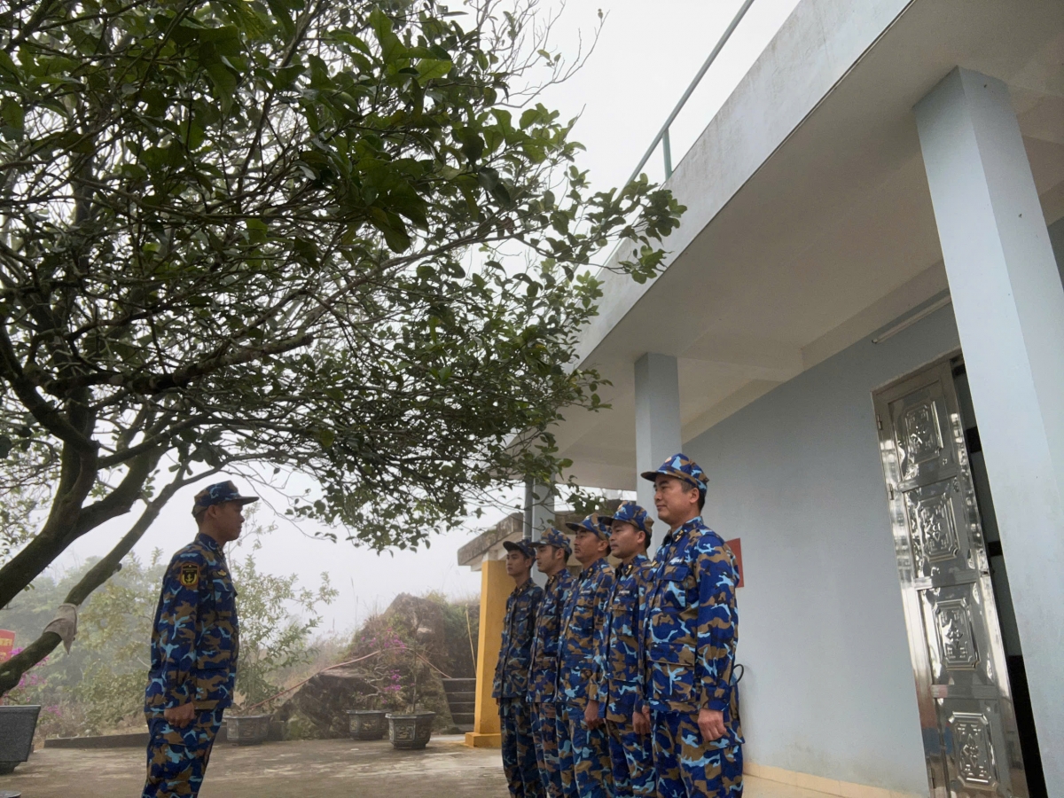 Quán triệt, giao nhiệm vụ trước các kíp trực sẵn sàng chiến đấu