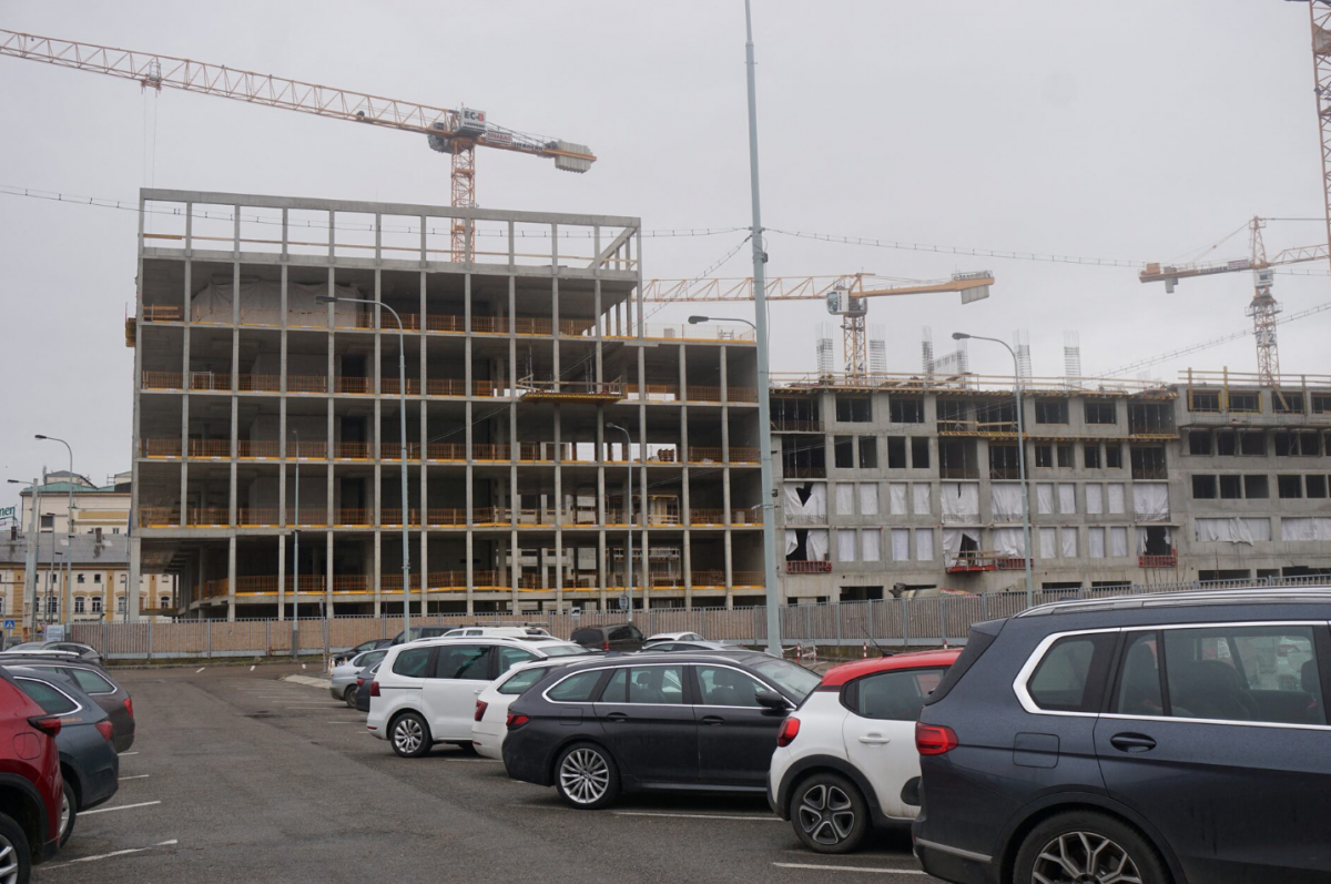 Hình ảnh một công trường xây dựng tại CH Séc. Ảnh: REUTERS