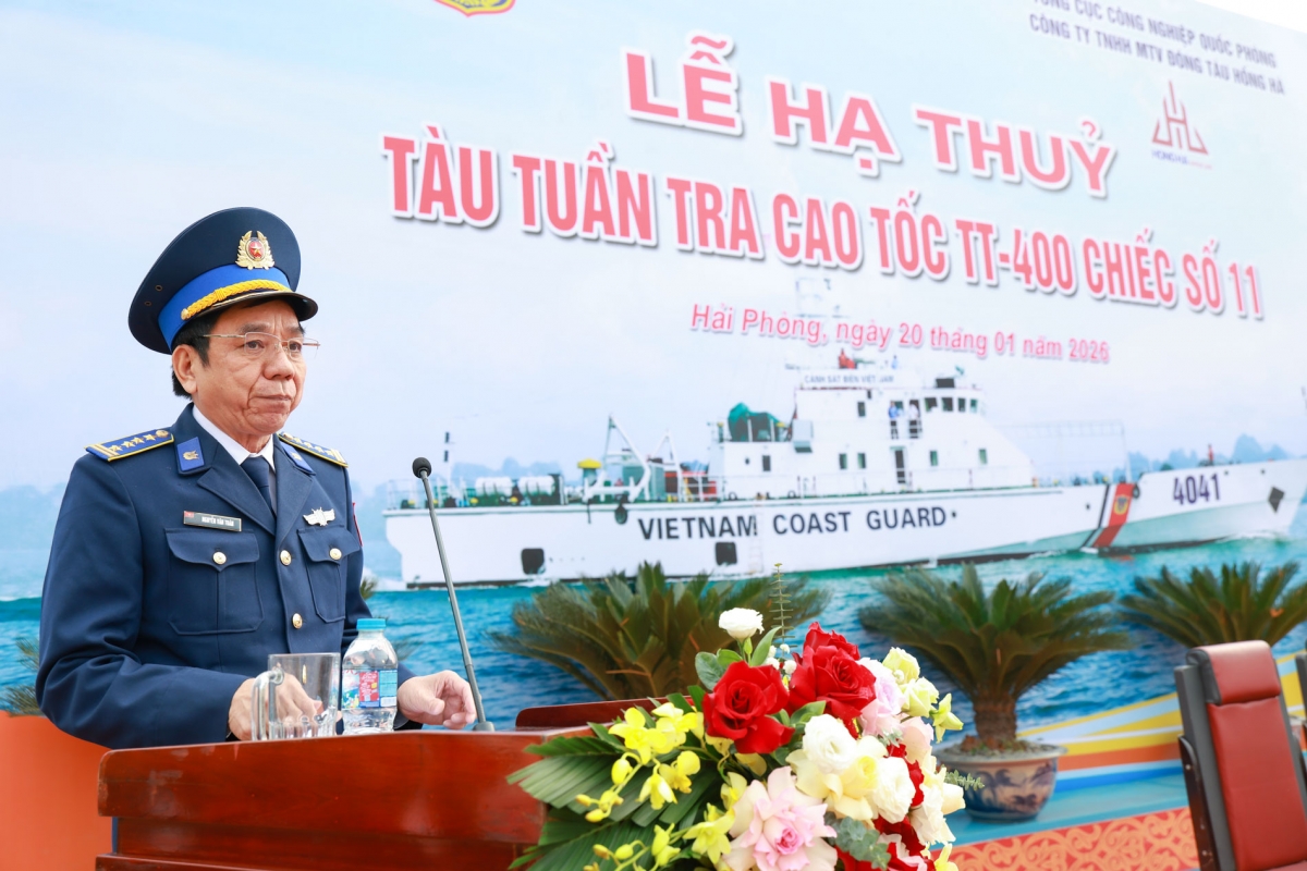 Đại tá Nguyễn Văn Toán, Phó Cục trưởng Cục Hậu cần - Kỹ thuật Cảnh sát biển phát biểu.