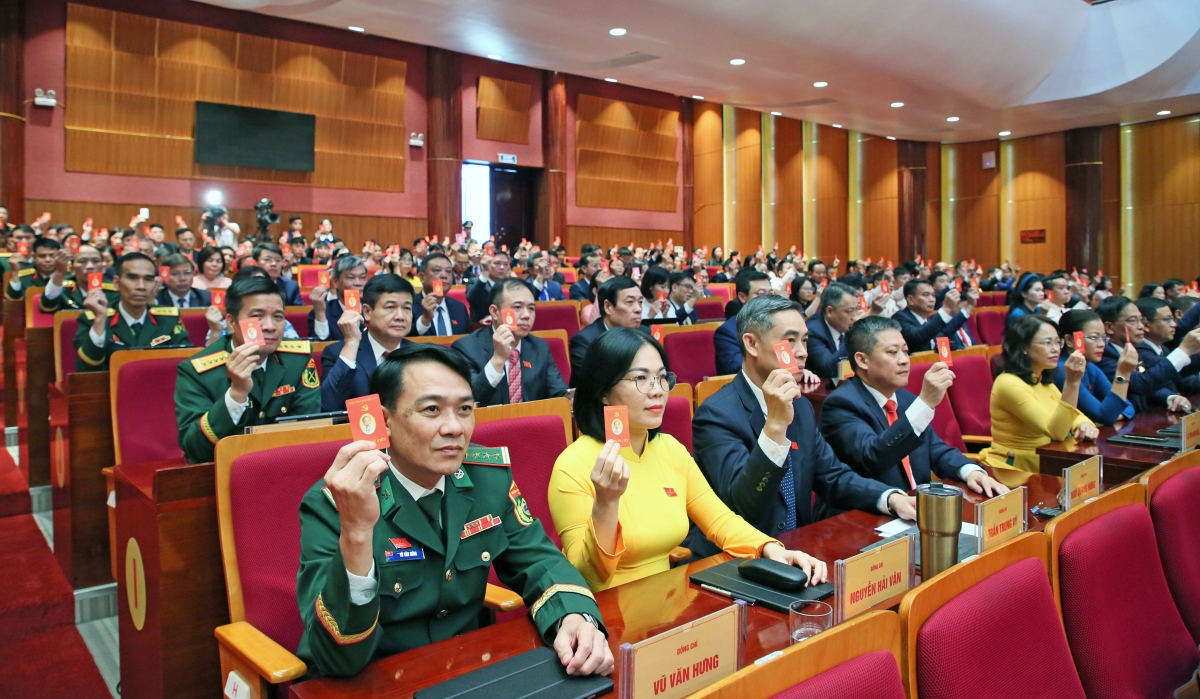 Cán bộ, đảng viên, nhân dân tại Quảng Ninh tâm đắc với những kết quả nổi bật trong công tác xây dựng Đảng sau Đại hội XIII.