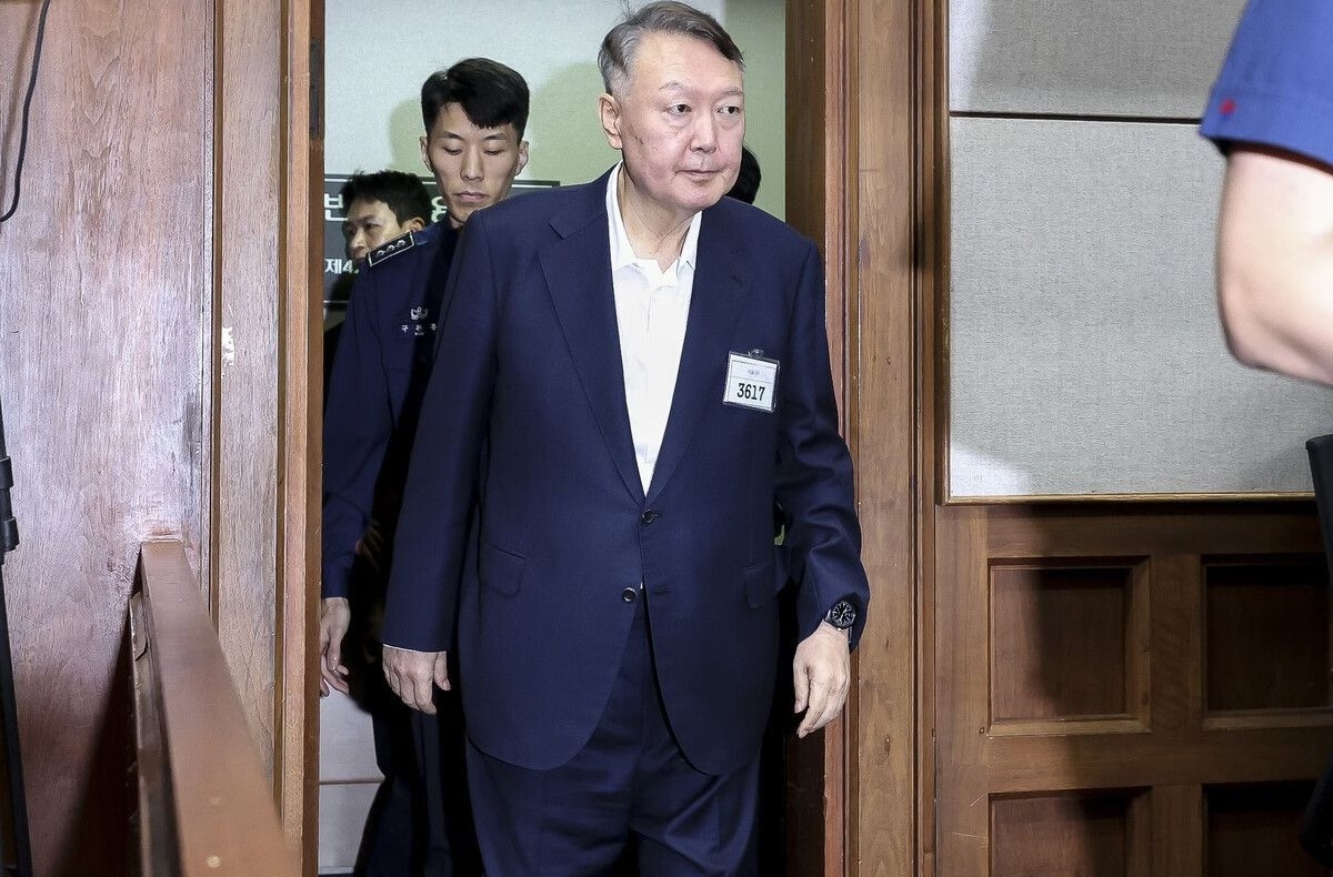 Cựu Tổng thống Yoon Suk Yeol bị xét xử liên quan lệnh thiết quân luật (ảnh Jiji Press)