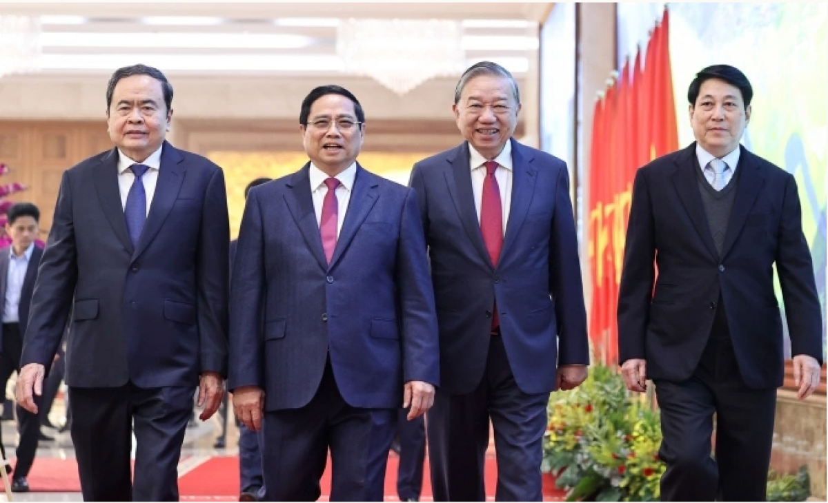 Tổng Bí thư Tô Lâm, Chủ tịch nước Lương Cường, Thủ tướng Phạm Minh Chính, Chủ tịch Quốc hội Trần Thanh Mẫn, dự hội nghị Chính phủ với địa phương, sáng 8/1.