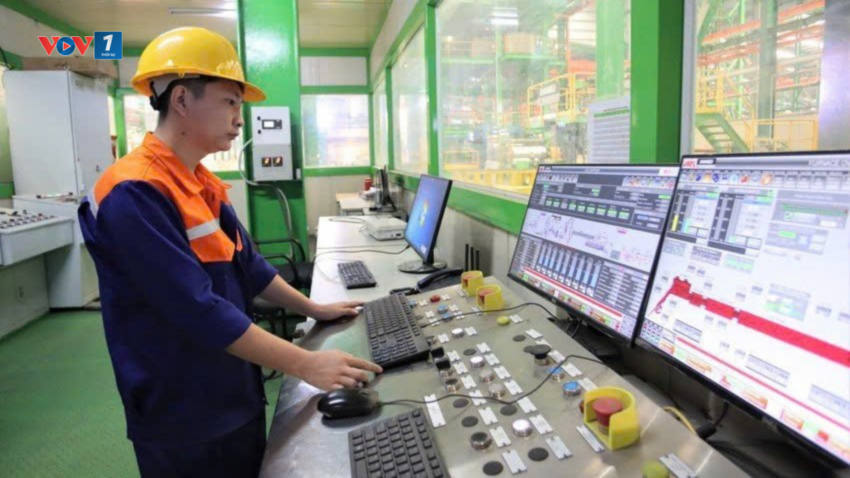 Đại hội XIV đặt ra định hướng phát triển khoa học – công nghệ và huy động nguồn lực từ khu vực kinh tế tư nhân. (Ảnh: Nguyễn Quang/VOV-TP.HCM)