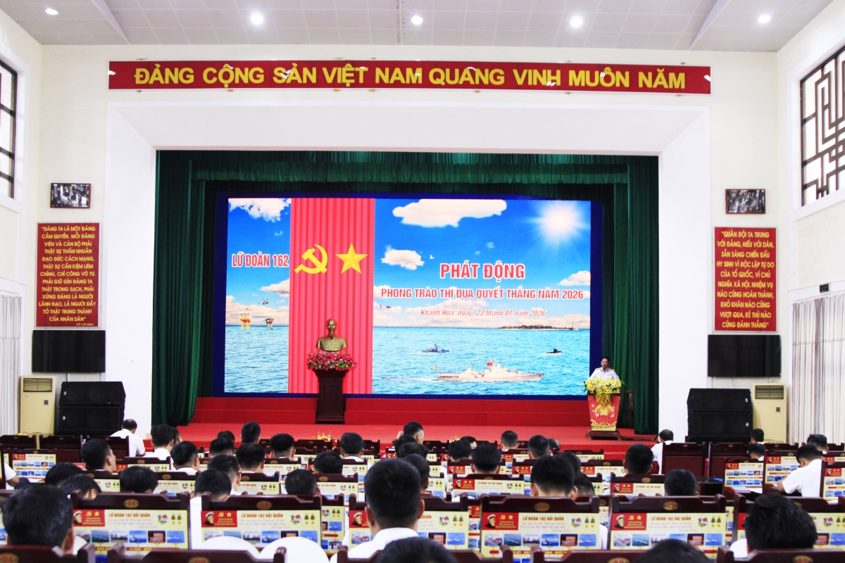 Quang cảnh buổi phát động