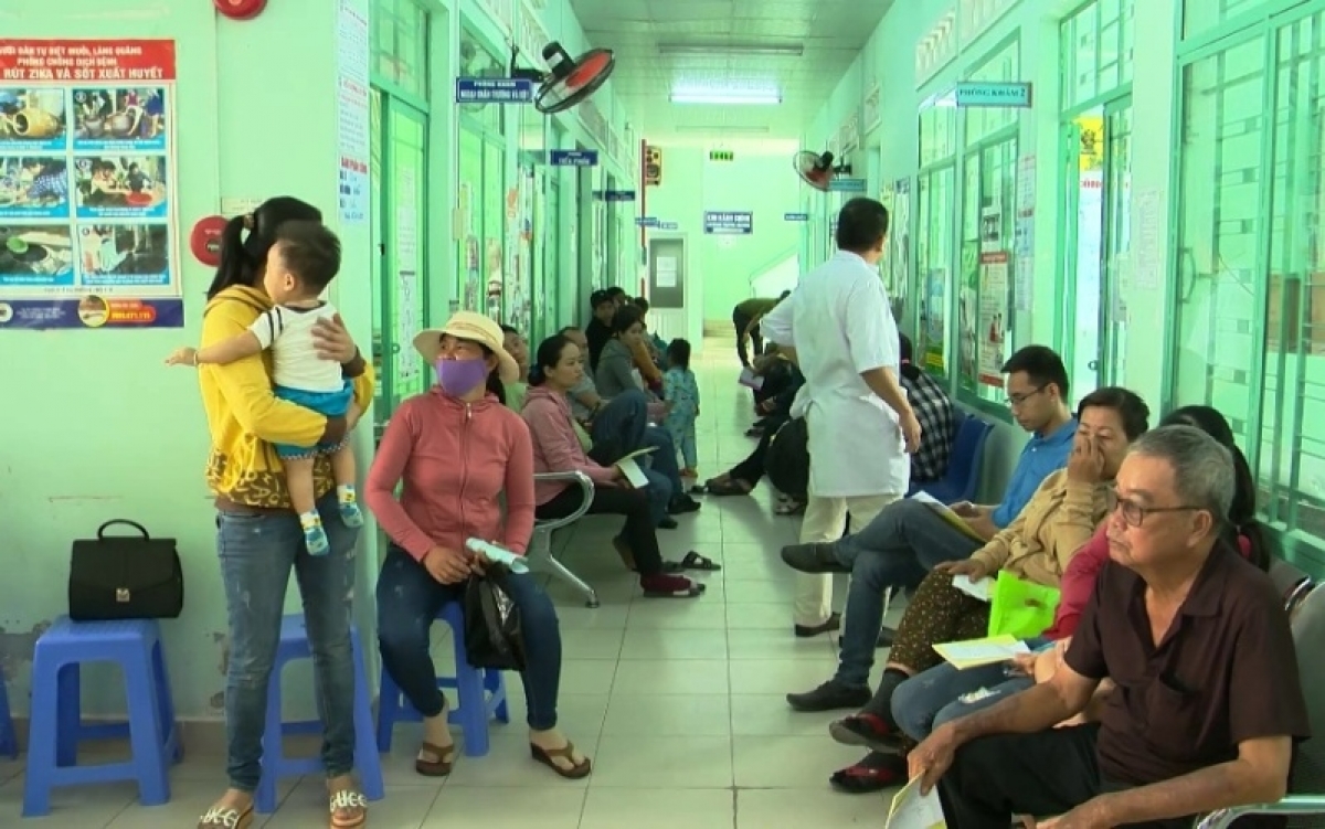 Bệnh nhân đến thăm khám tại Bệnh viện Bệnh nhiệt đới tỉnh Khánh Hòa.