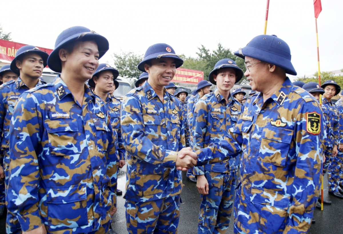 Chuẩn Đô đốc Nguyễn Đăng Tiến, Chính ủy Vùng 3 Hải quân động viên lực lượng tham gia "Chiến dịch Quang Trung"