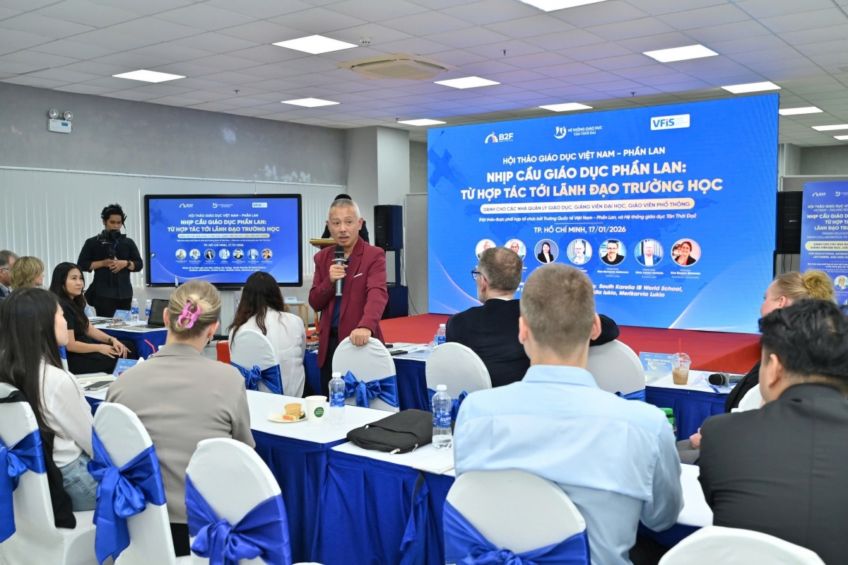 
GS. Trương Nguyện Thành chia sẻ về góc nhìn về vai trò của giáo viên trong thời đại AI