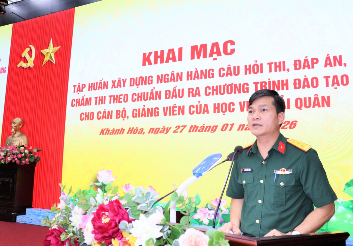 Thượng tá Đinh Đăng Định, Phòng Khảo thí và Bảo đảm chất lượng đào tạo, Cục Quân huấn Nhà trường, Bộ Tổng Tham mưu phổ biến chương trình tập huấn