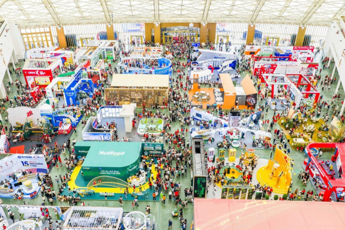 Hội chợ Mùa Xuân lần thứ nhất năm 2026 hứa hẹn tạo cú hích quan trọng cho tiêu dùng nội địa (Ảnh minh họa Internet)
