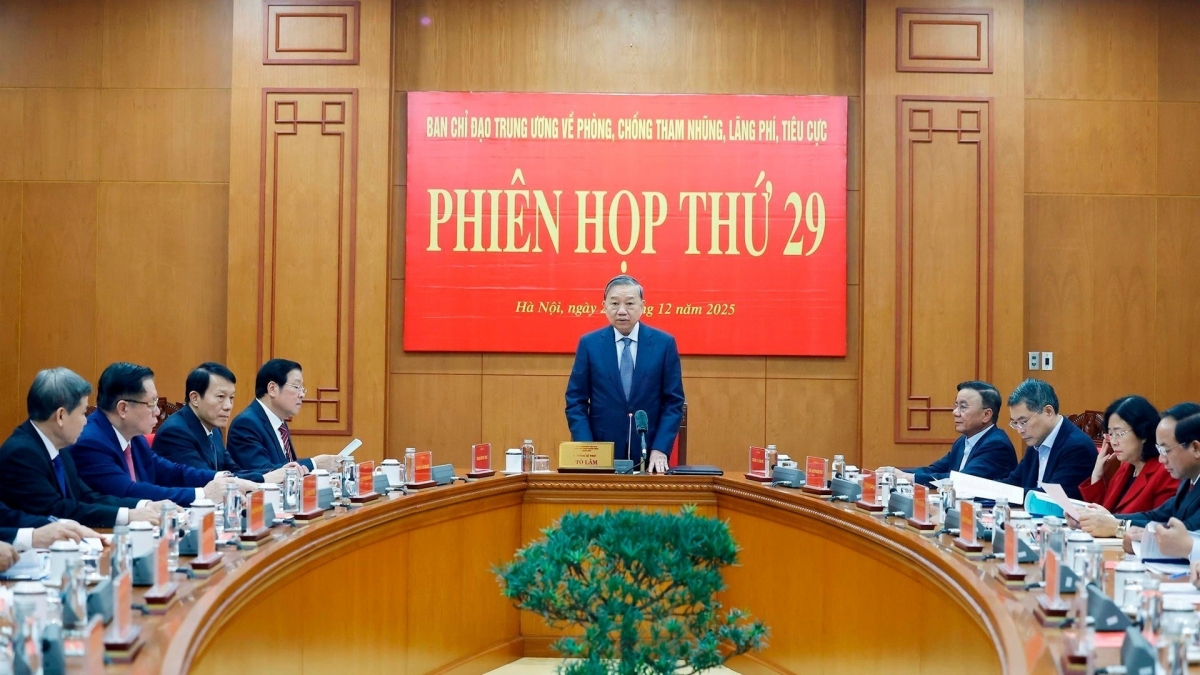 Chiều 25/12/2025, tại Trụ sở Trung ương Đảng, Ban Chỉ đạo Trung ương về phòng, chống tham nhũng, lãng phí, tiêu cực họp phiên thứ 29, dưới sự chủ trì của Tổng Bí thư Tô Lâm, Trưởng Ban Chỉ đạo. (Nguồn: TTXVN)