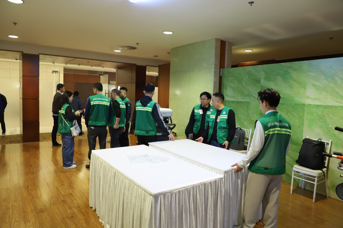 Các đơn vị chuẩn bị công tác y tế phục vụ Đại hội - Ảnh: VGP/LH