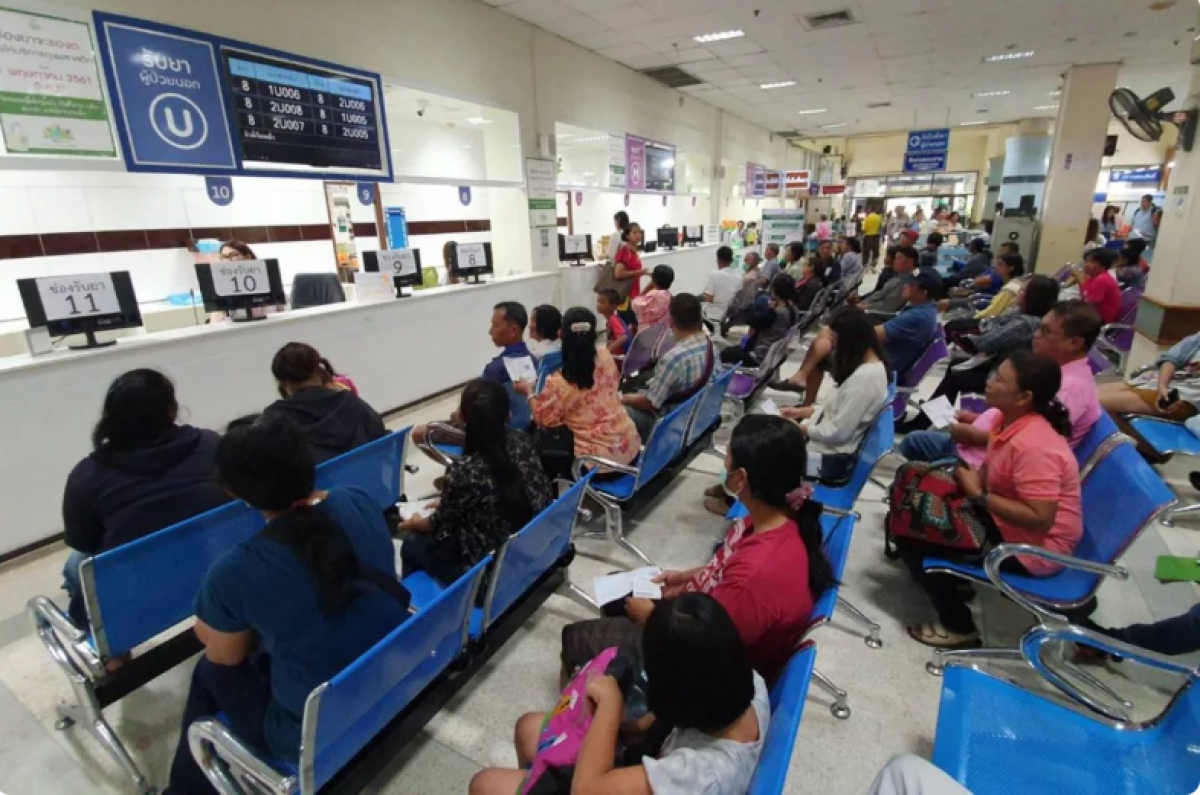 Chính phủ Thái Lan thúc đẩy khái niệm "kinh tế y tế" nhằm tăng năng lực tài chính cho bệnh viện công. Ảnh: Bangkok Post
