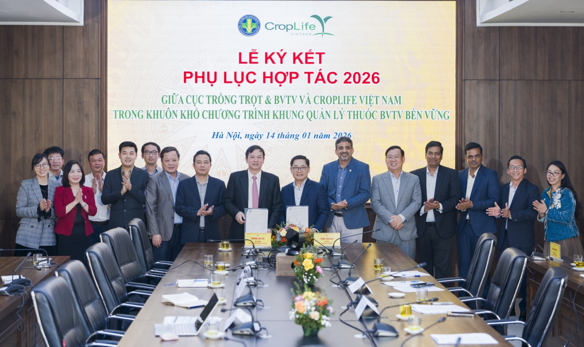 Ký kết hợp tác tăng cường quản lý thuốc bảo vệ thực vật bền vững