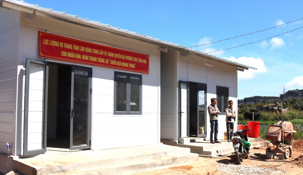 Nhà mới được xây dựng trong “Chiến dịch Quang Trung” tại xã D’ran tỉnh Lâm Đồng.