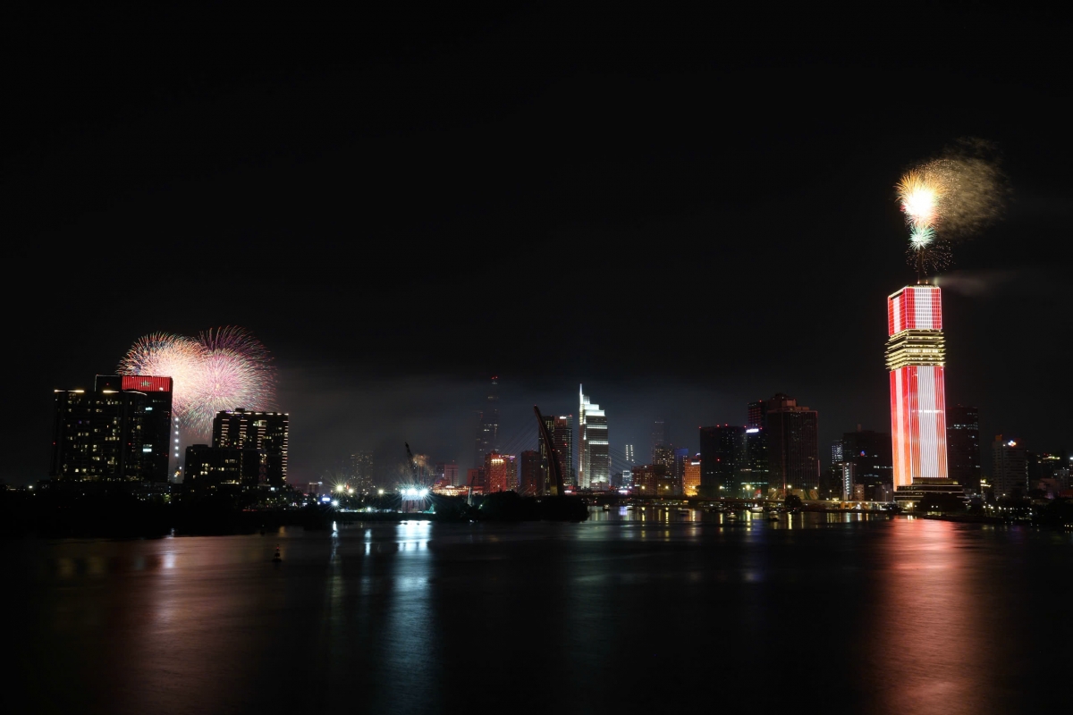 Nhiều ngừoi bày tỏ, gửi gắm nhiều kỳ vọng vào sự phát triển của đất nước trong kỷ nguyên mới. (Ảnh: T.H)