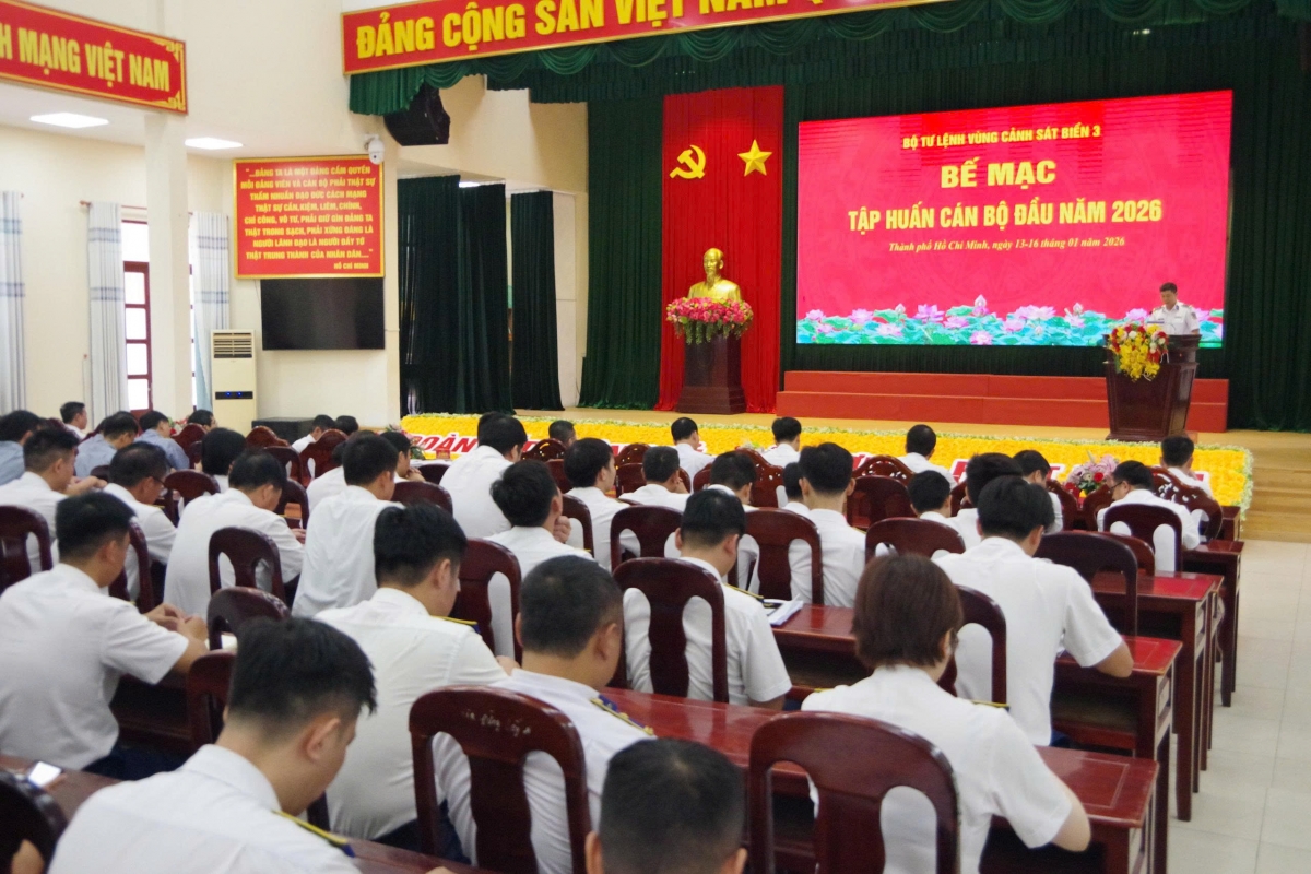 Quang cảnh buổi bế mạc lớp tập huấn