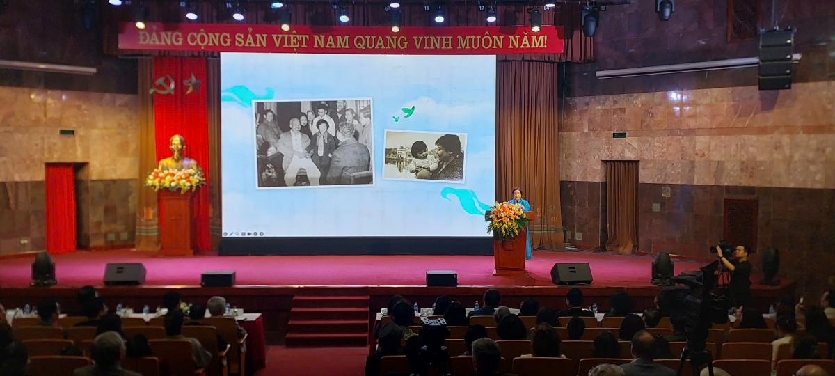 Toàn cảnh lễ ra mắt cuốn sách “Giấc mơ hóa Rồng Xanh-Thương hiệu Việt Nam 2045”