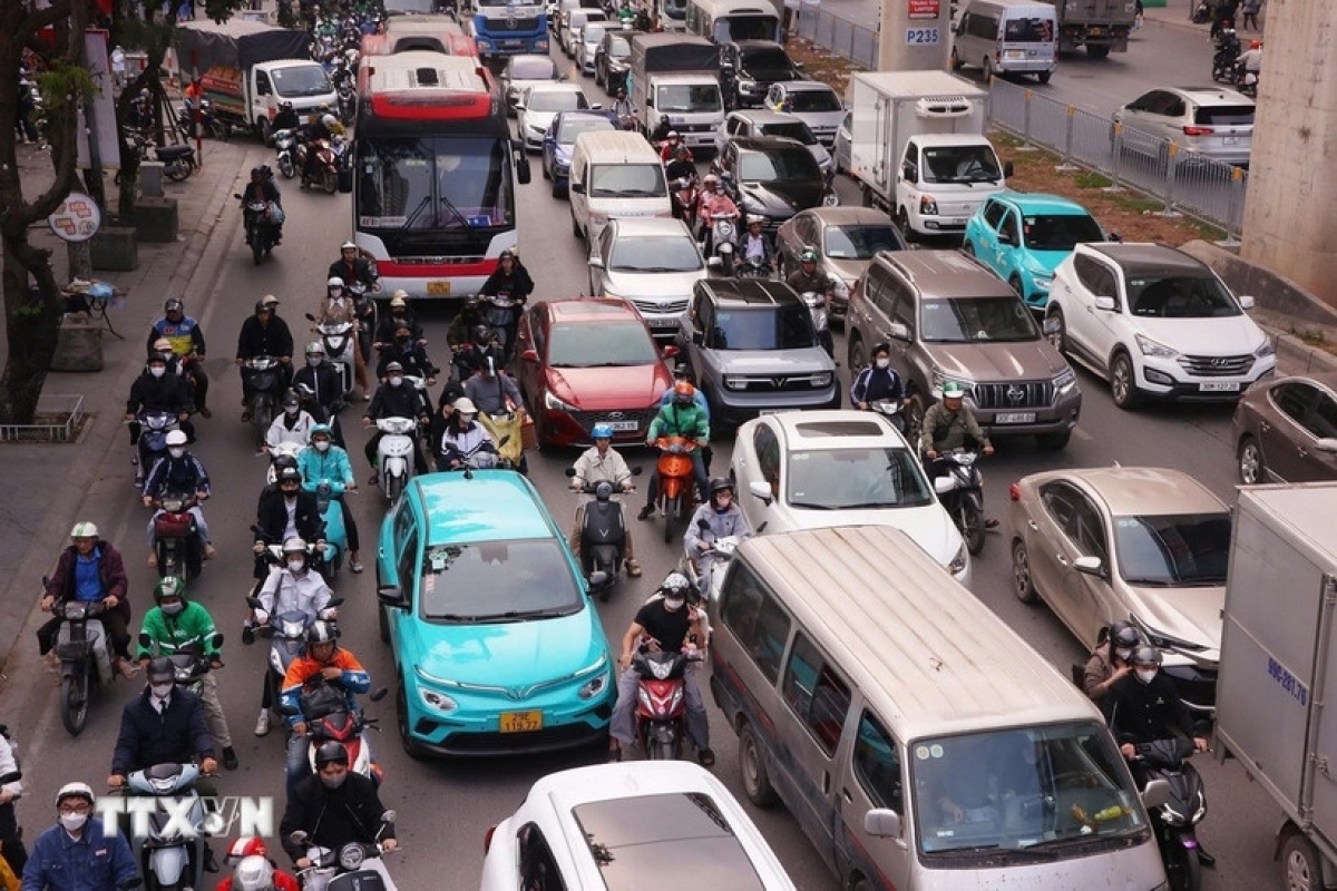 Mật độ phương tiện tham gia giao thông tăng