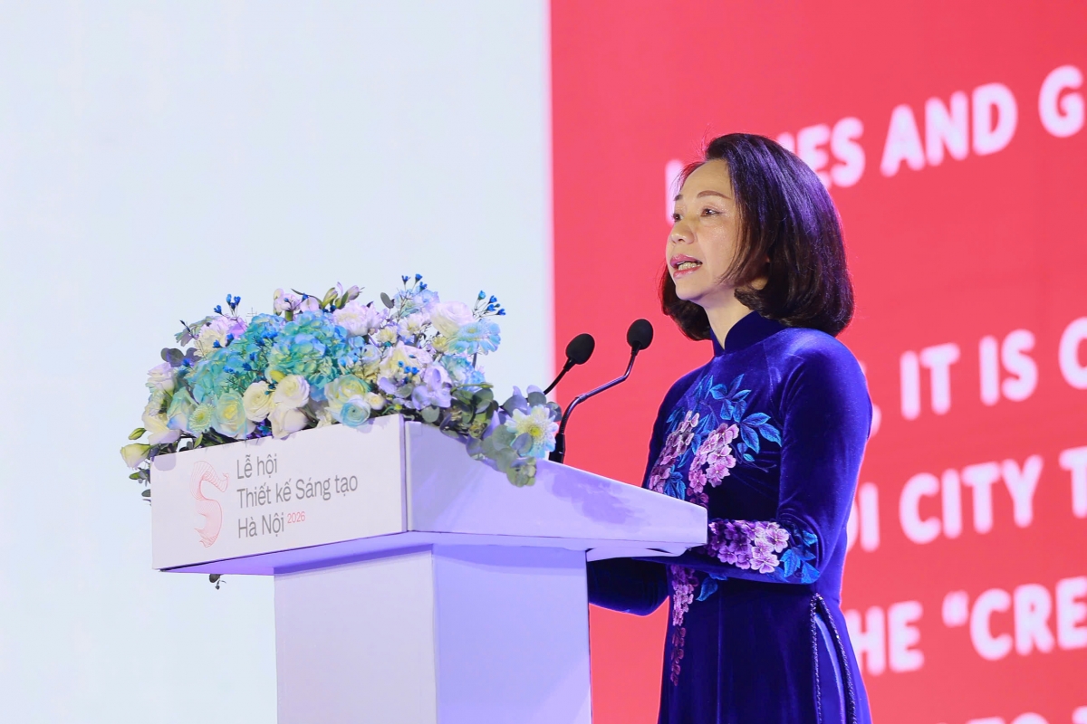 Bà Vũ Thu Hà, Phó Chủ tịch UBND thành phố Hà Nội phát biểu tại chương trình