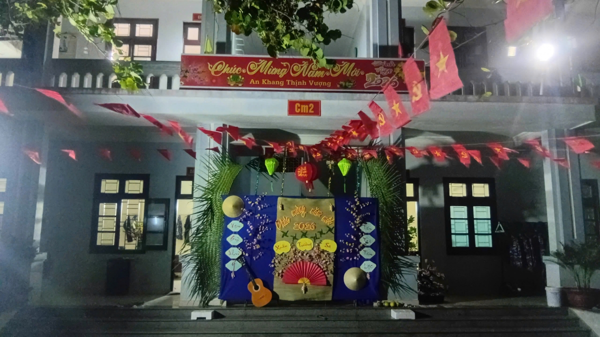 Không gian đón Xuân của CBCS trên đảo