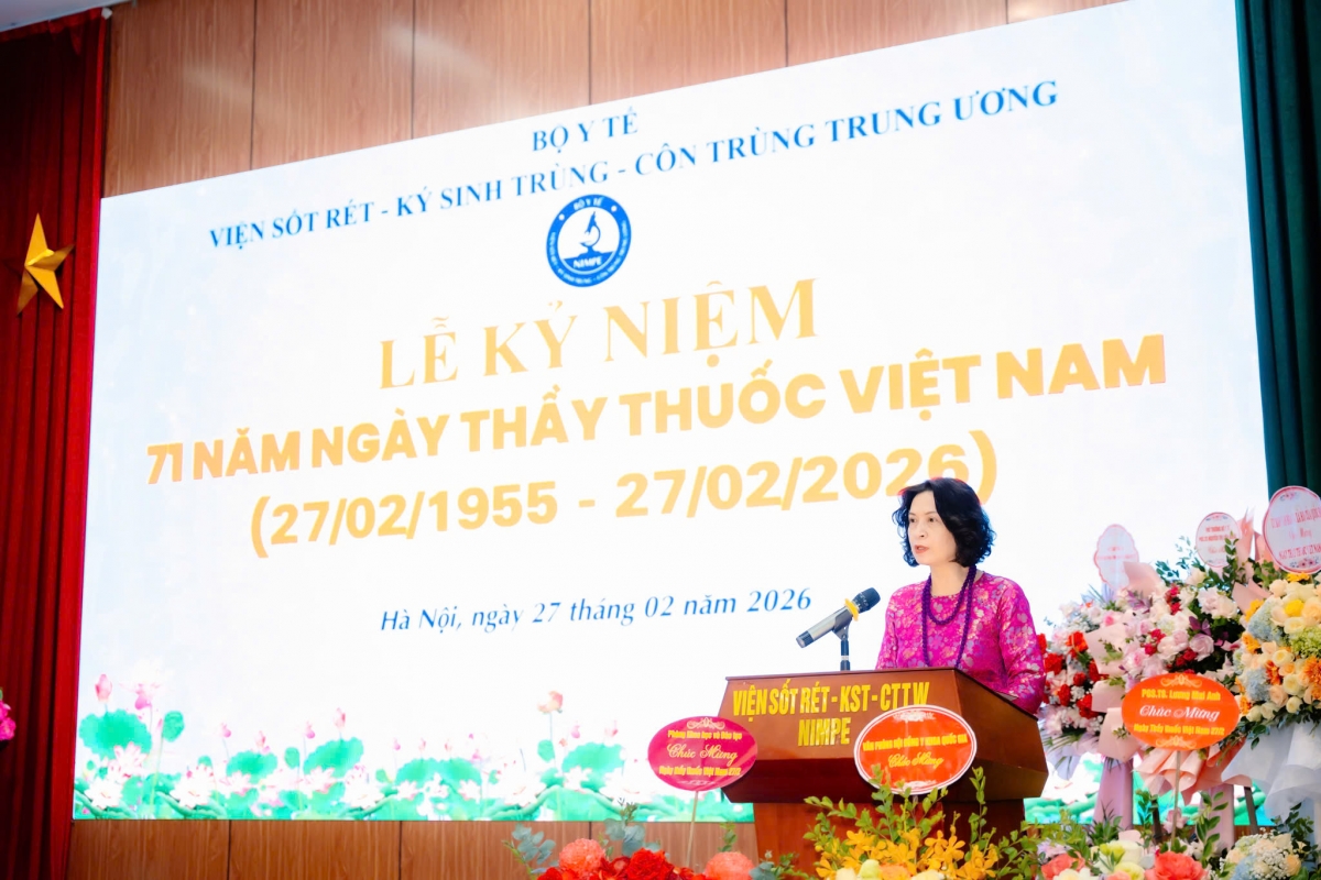 PGS.TS. Nguyễn Thị Liên Hương - Thứ trưởng Bộ Y tế đánh giá cao những kết quả mà tập thể Viện Sốt rét- Ký sinh trùng - Côn trùng Trung ương đã đạt được.