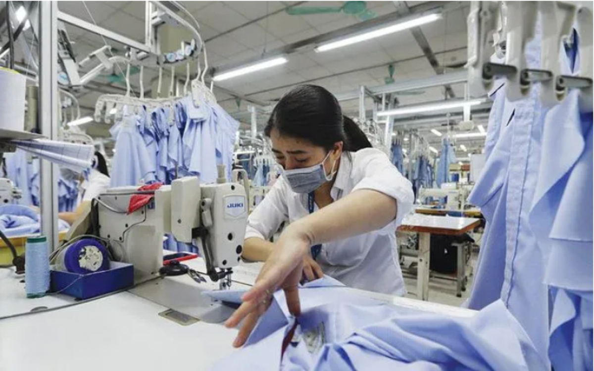 Năm 2026, Việt Nam đặt mục tiêu kim ngạch xuất khẩu đạt 546-550 tỷ USD, tăng 15-16% so với năm 2025.