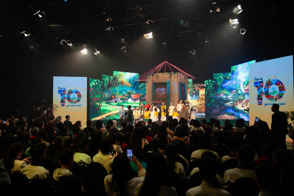 Hành trình Cặp lá yêu thương đã đi được một thập kỷ