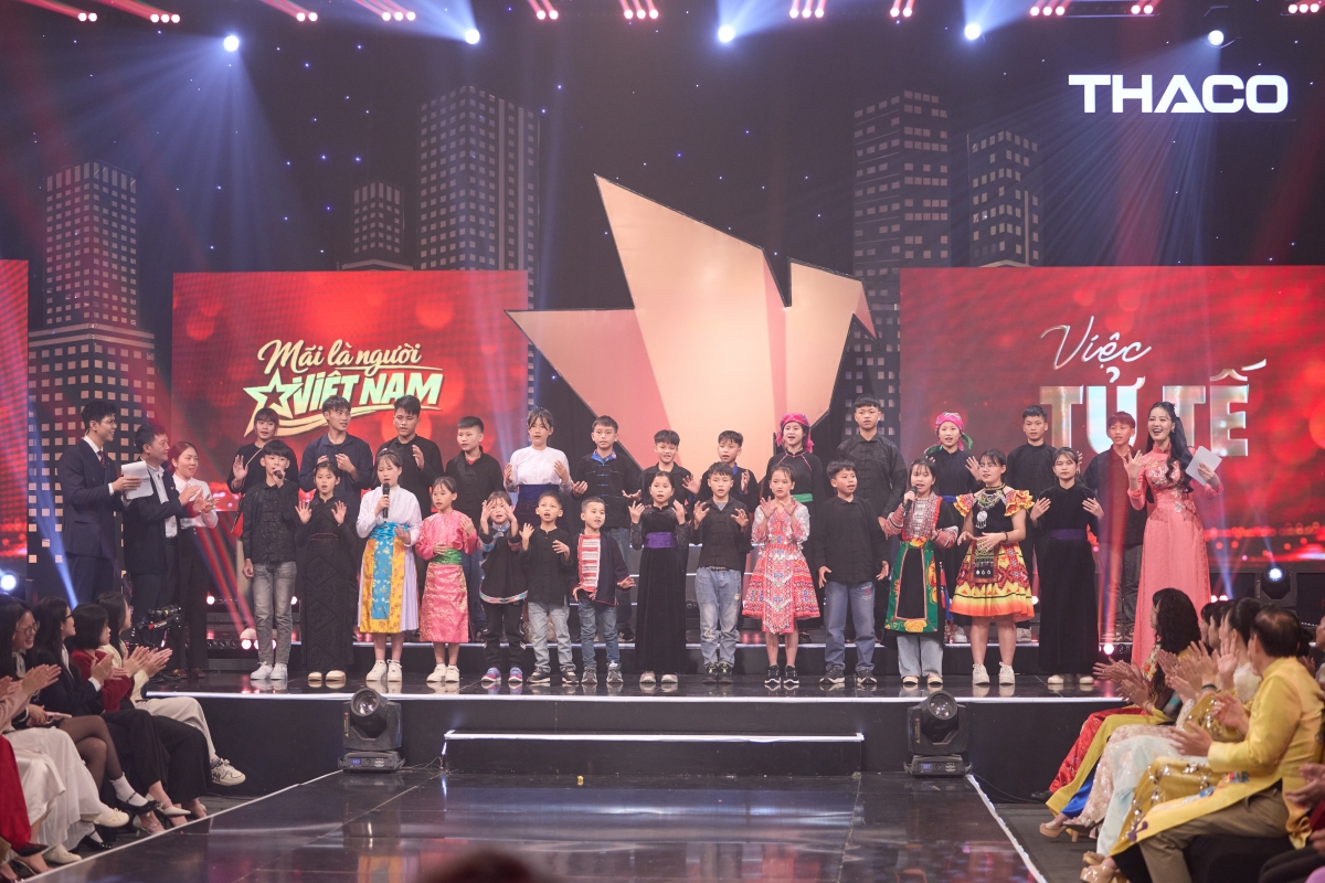 Câu chuyện về người thầy nơi vùng cao và hàng chục học trò nghèo dân tộc thiểu số cũng được nhắc đến trong Gala Việc tử tế Tết Nguyên đán 2026  