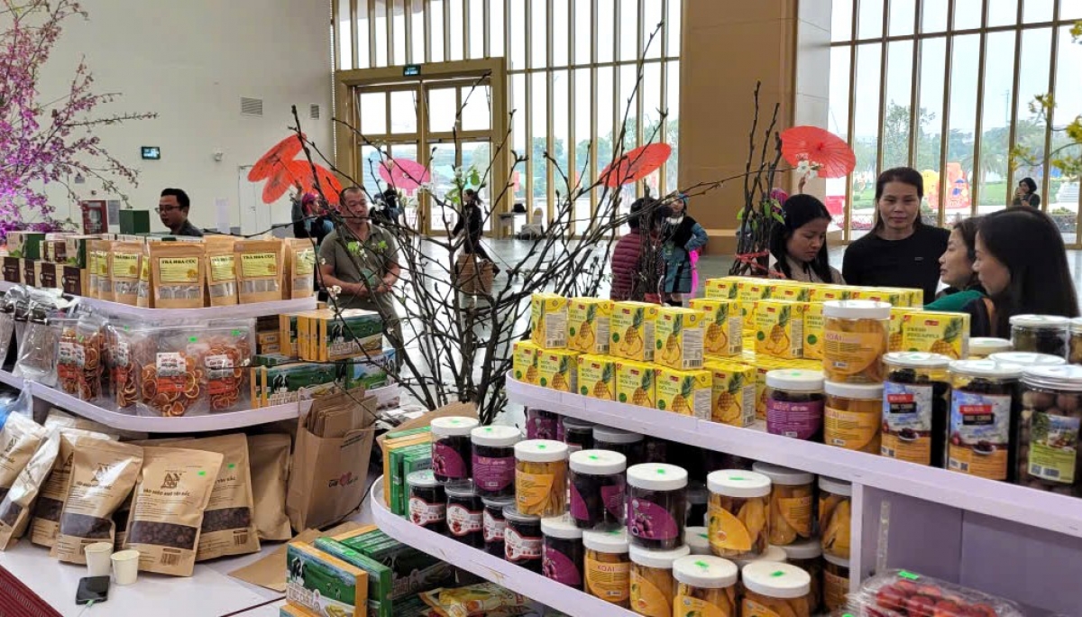 Đa dạng các nông đặc sản tại hội chợ Mùa Xuân 2026