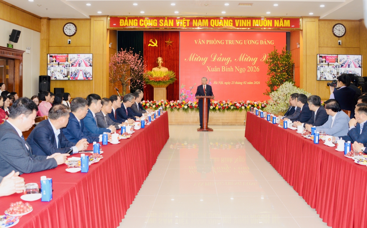 Tổng Bí thư: Bắt tay ngay vào công việc, bảo đảm sự liên tục, thông suốt