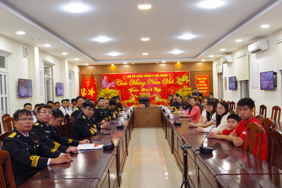 Toàn cảnh buổi chúc Tết trực tuyến