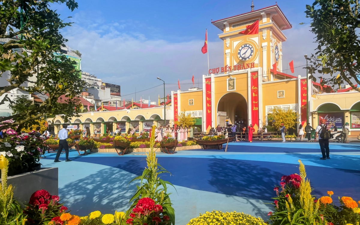 Khu vực chợ Bến Thành sau khi được chỉnh trang.