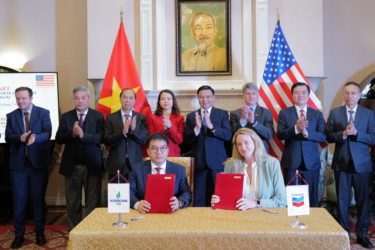 Lễ ký kết các Biên bản ghi nhớ (MOU) hợp tác giữa Công ty Lọc hoá dầu Bình Sơn và tập đoàn Chevron