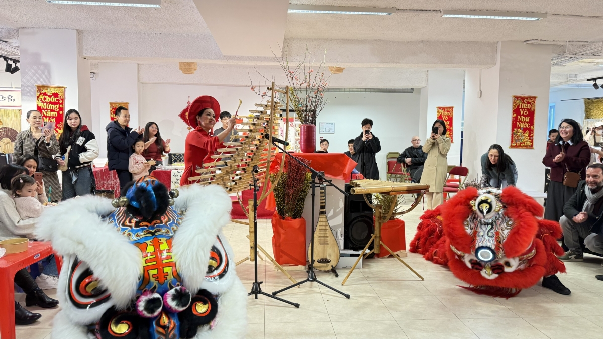 Nhiều hoạt động văn hóa – nghệ thuật đặc sắc tại Chợ Xuân