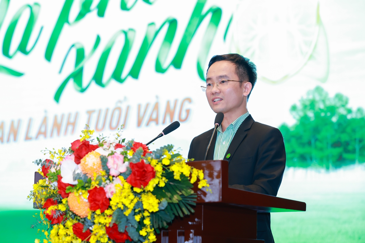 Ông Nguyễn Xuân Đình - GĐ ngành hàng Dược phẩm, Đại diện thương hiệu Thuốc ho bổ phế Bảo Thanh, Công ty Cổ phần Dược phẩm Hoa Linh phát biểu